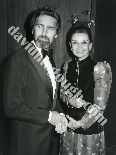 Audrey Hepburn and Rob Wolders 1981, Washington, DC.jpg